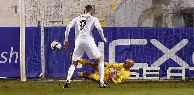  切尔西主场遭绝杀，波特帅位岌岌可危  