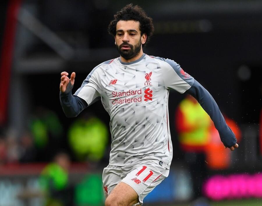  萨拉赫梅开二度，利物浦客场横扫伯恩茅斯  